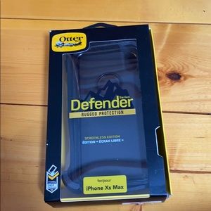Otterbox defender series for iPhone XS Max